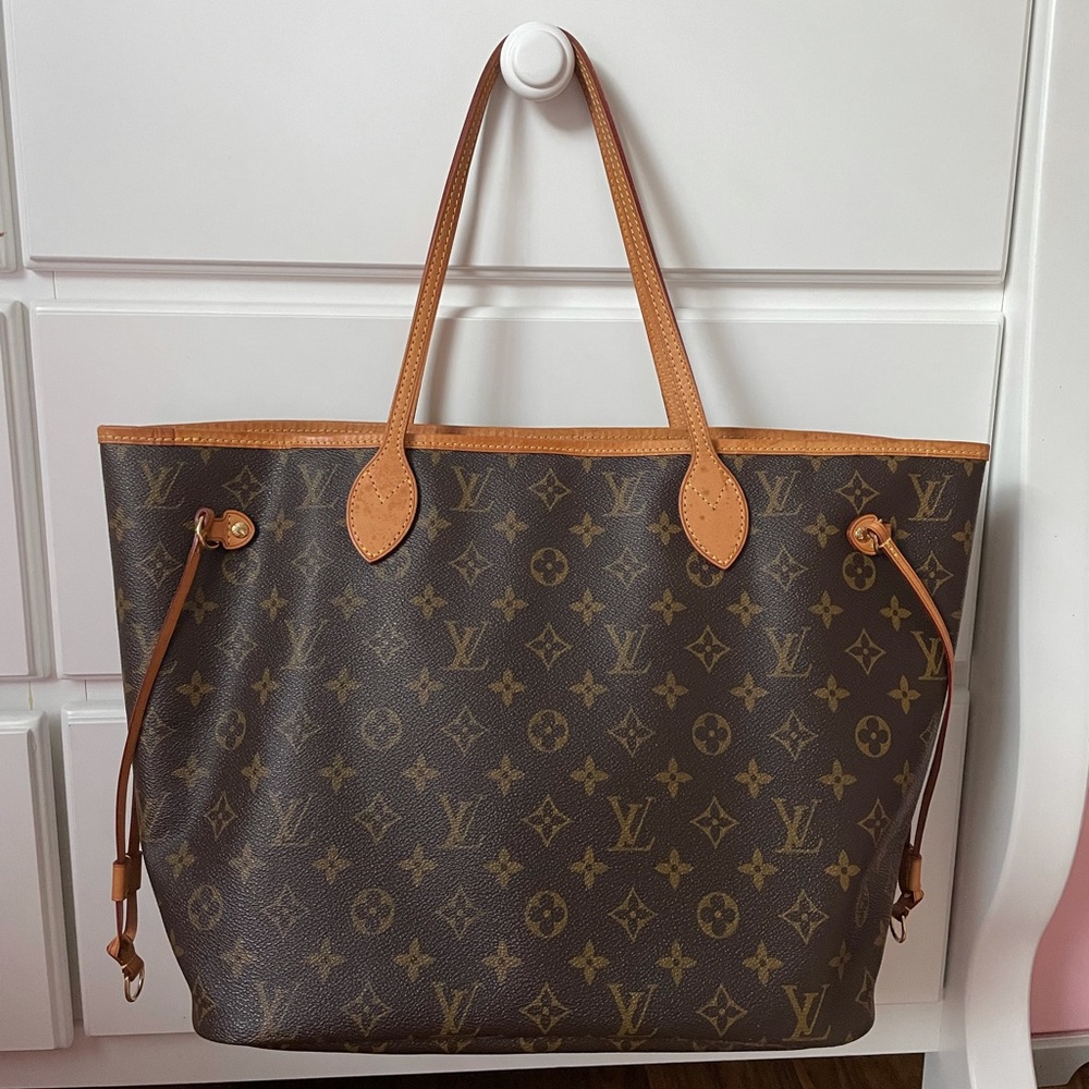Louis Vuitton Neverfull MM Monogram